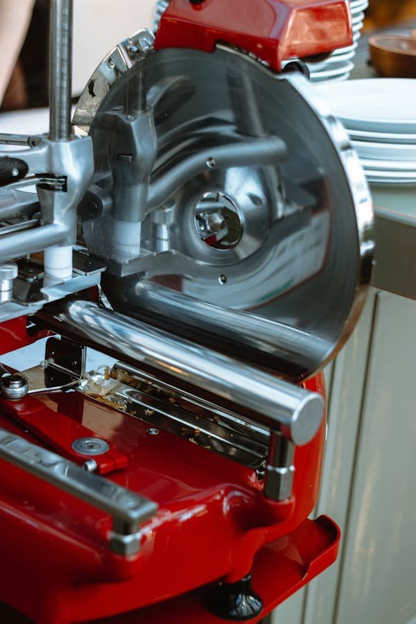 Les avantages incontournables d'une trancheuse professionnelle